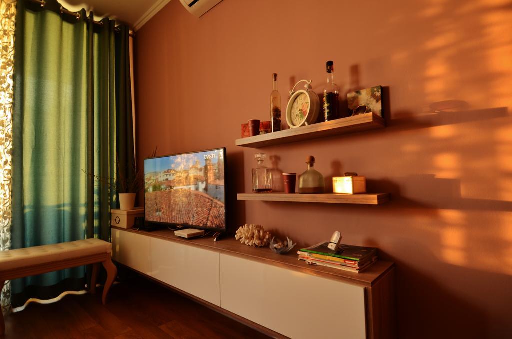 West Beach Apartment Durrës Exteriör bild